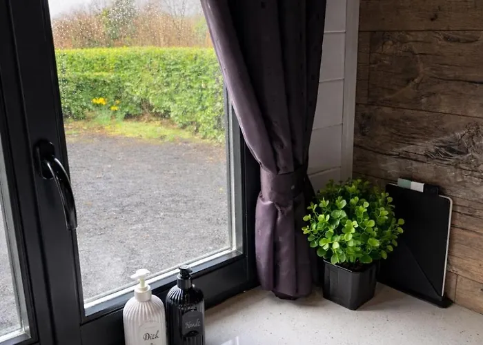 Chalet Country Westport